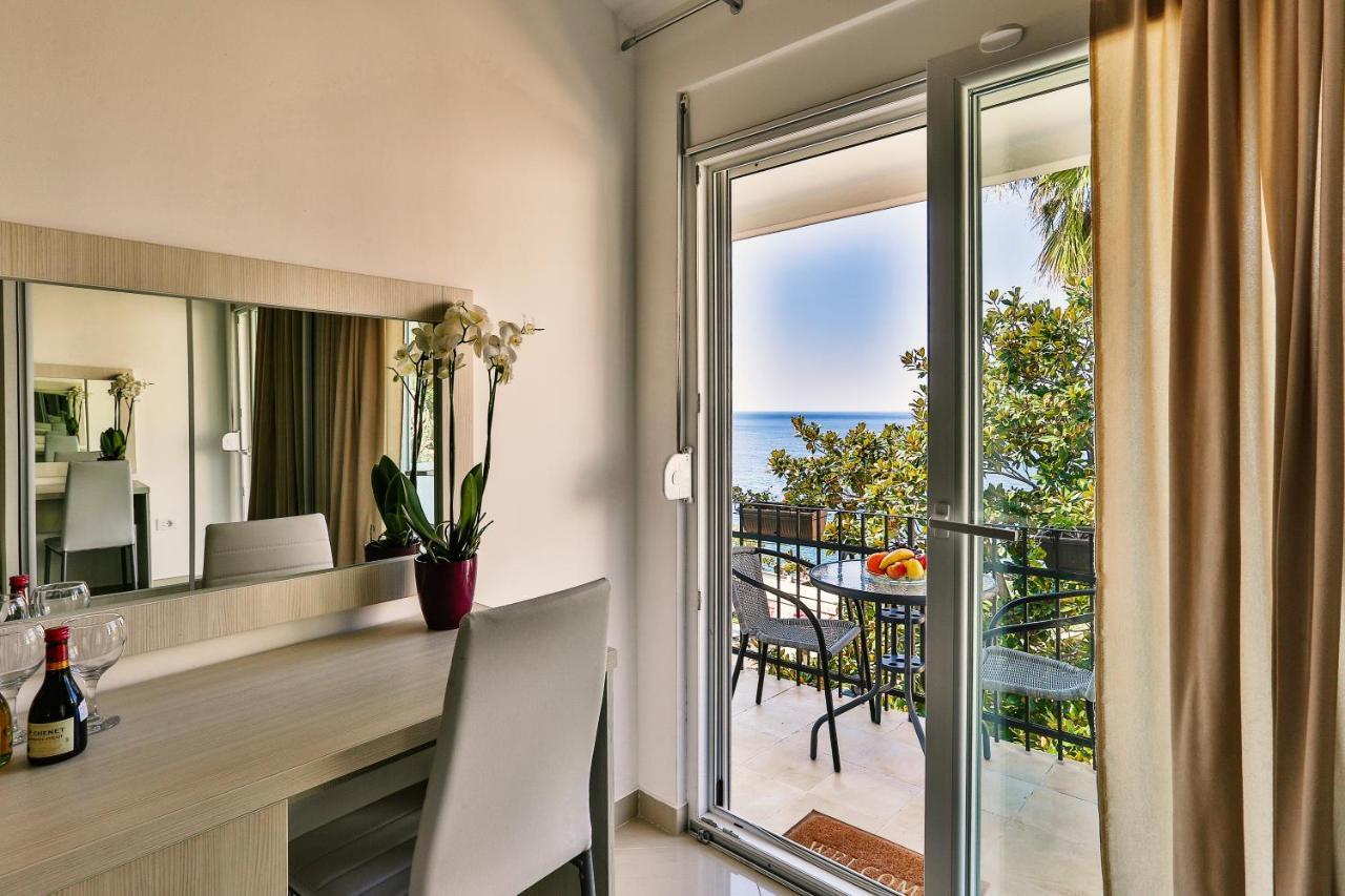 Apartamento Zelen Lux Sutomore Exterior foto