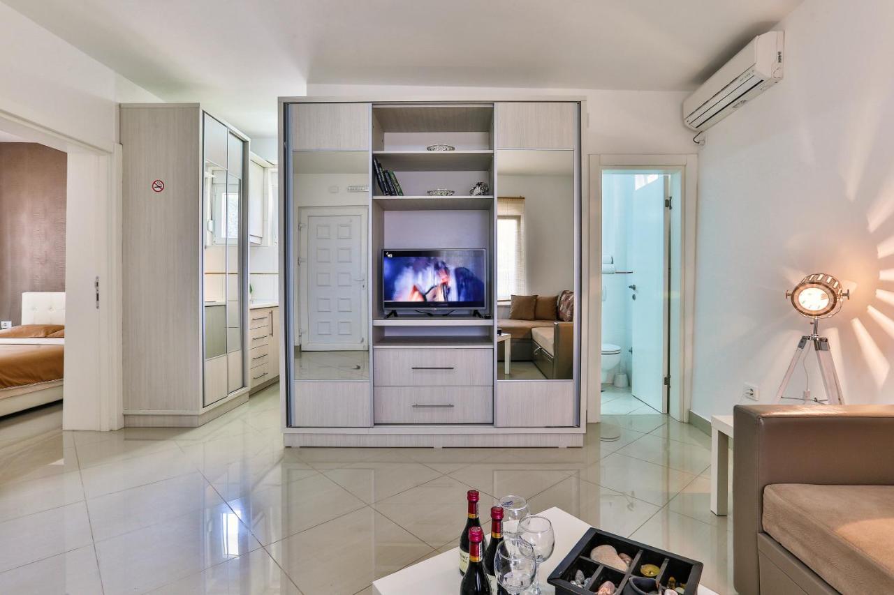 Apartamento Zelen Lux Sutomore Exterior foto