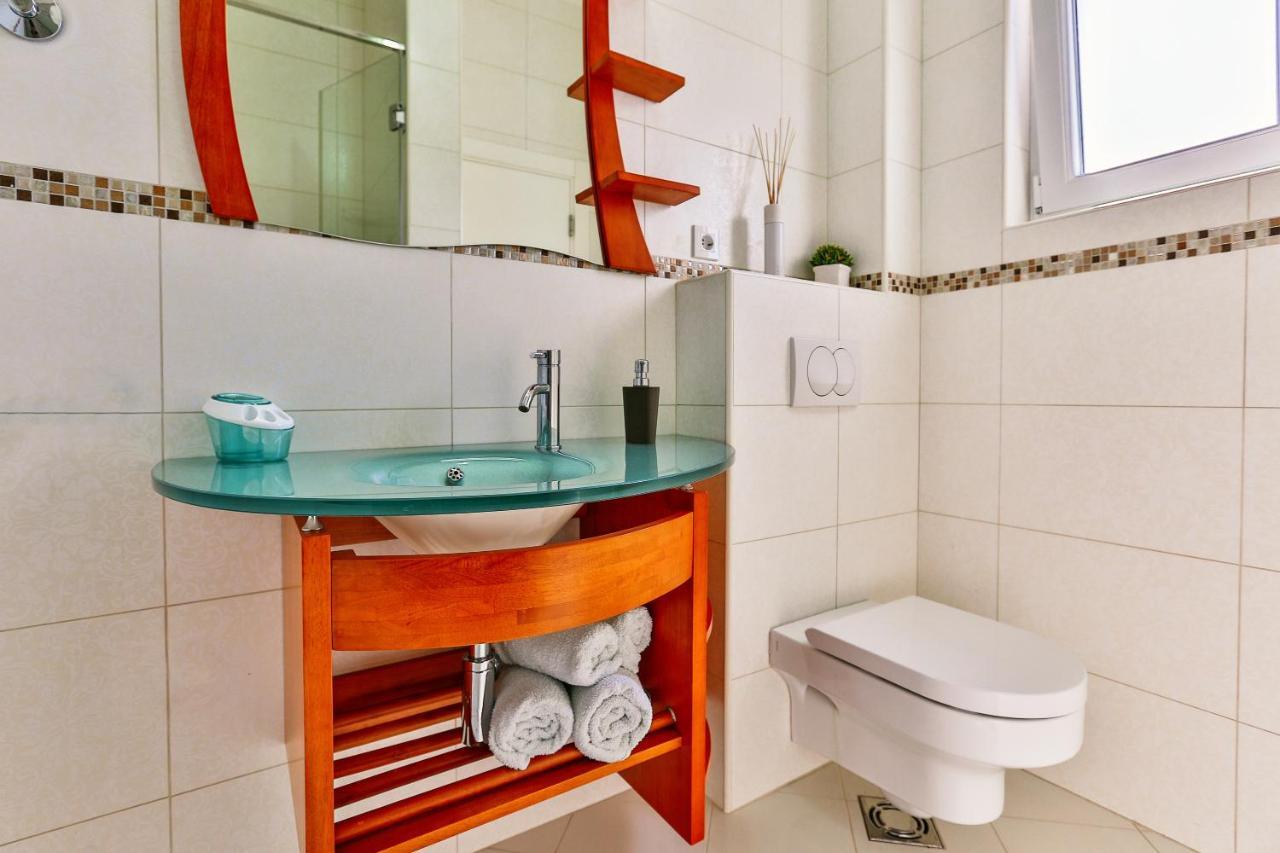 Apartamento Zelen Lux Sutomore Exterior foto