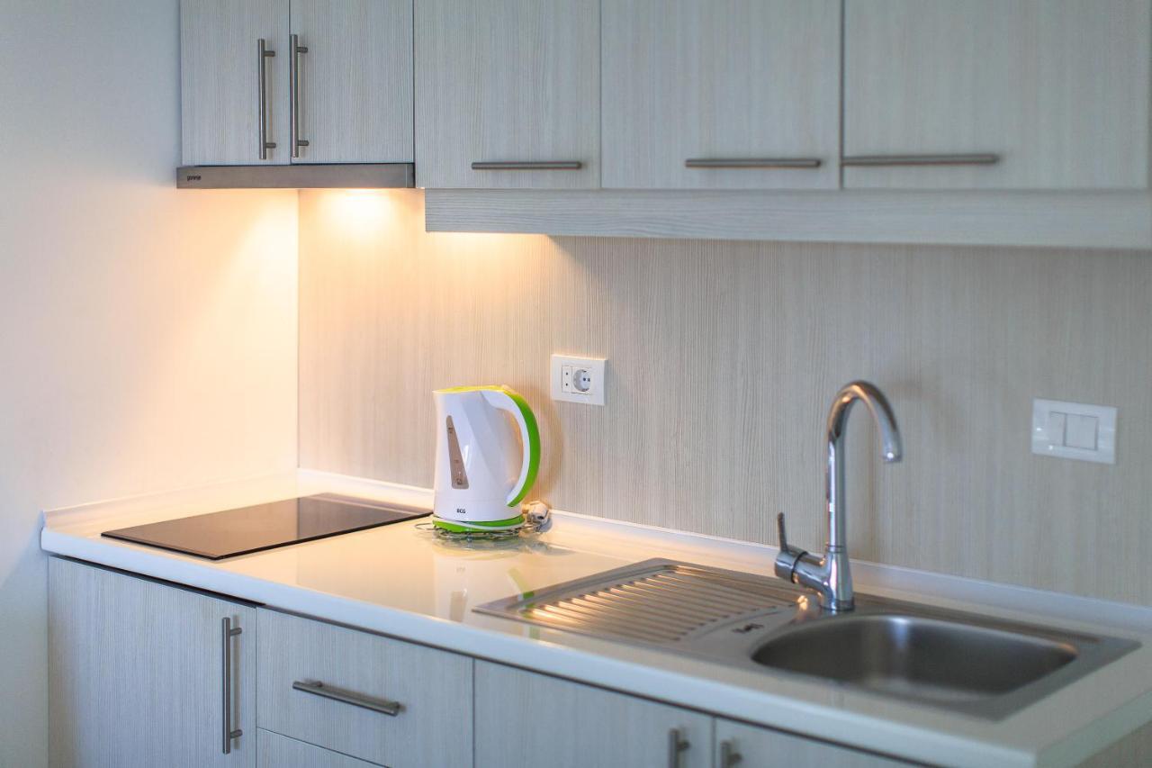 Apartamento Zelen Lux Sutomore Exterior foto